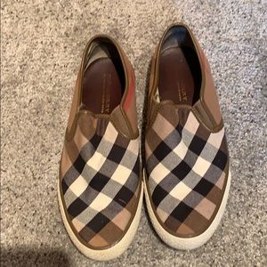 Burberry shoes